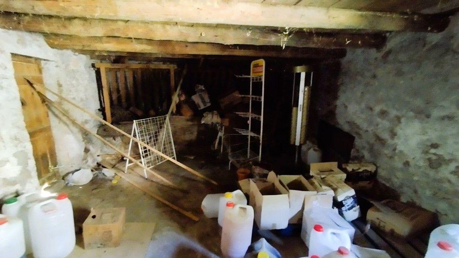 Semi-detached House for Sale in Bielsa