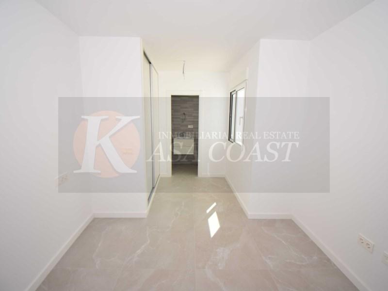 Flat for Sale in Fuengirola