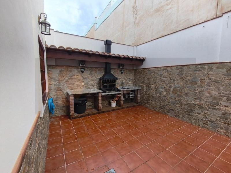 Semi-detached House for Sale in Fuengirola