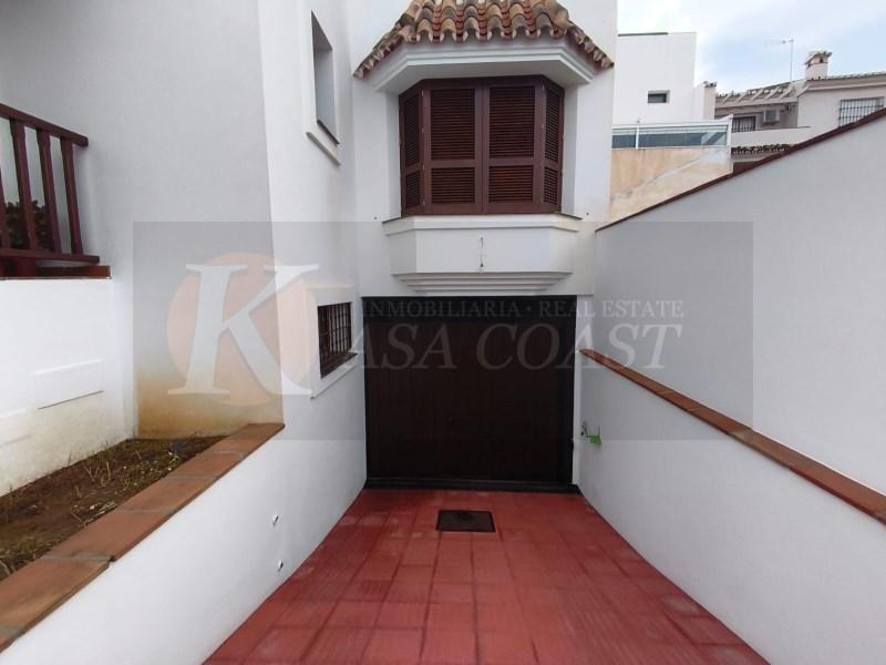 Semi-detached House for Sale in Fuengirola