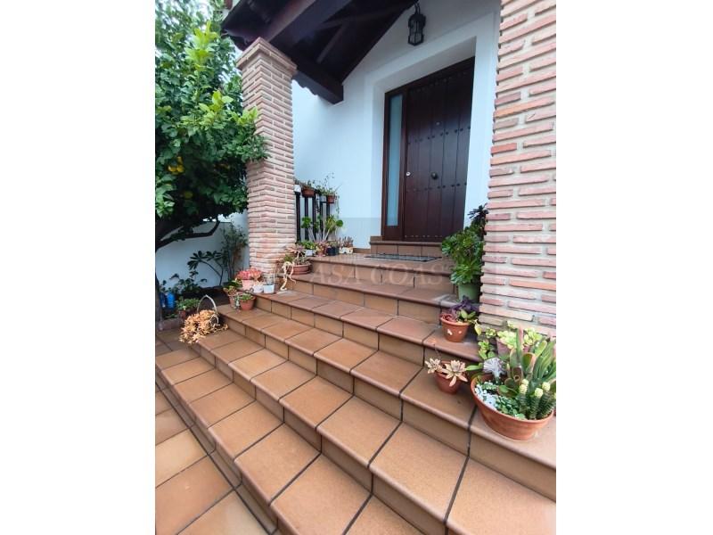 Semi-detached House for Sale in Fuengirola