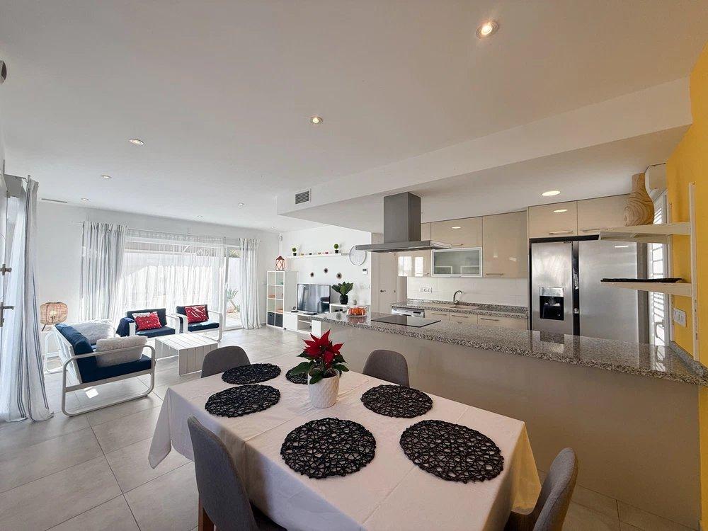 Villa en Venta en Polop