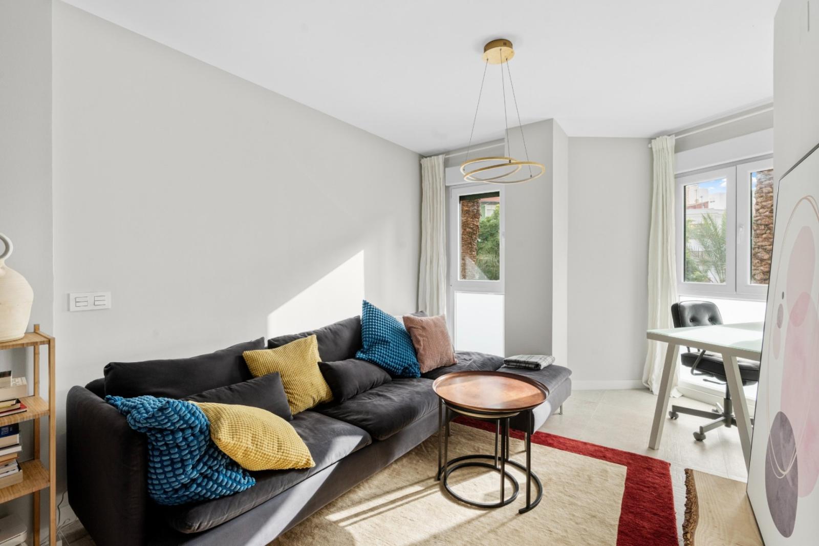 Apartment for Sale in Alicante
