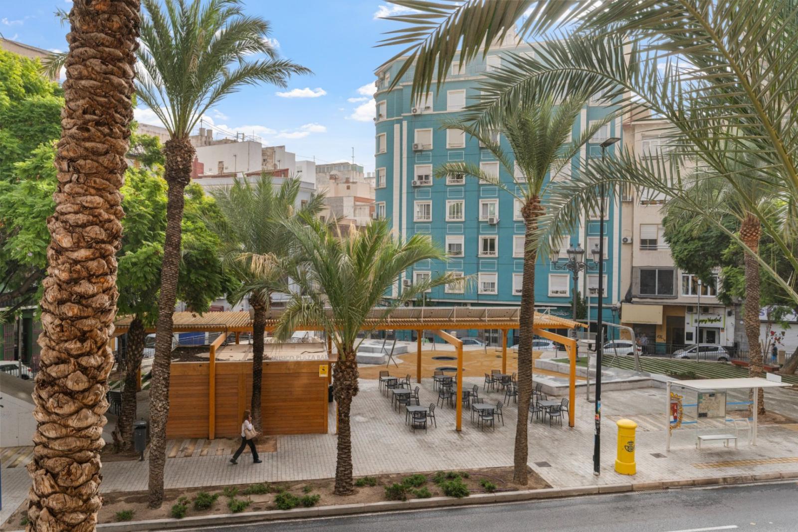 Apartment for Sale in Alicante