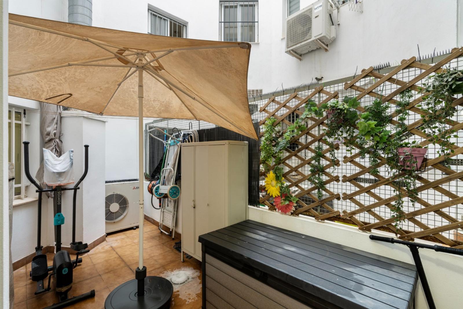 Apartment for Sale in Alicante