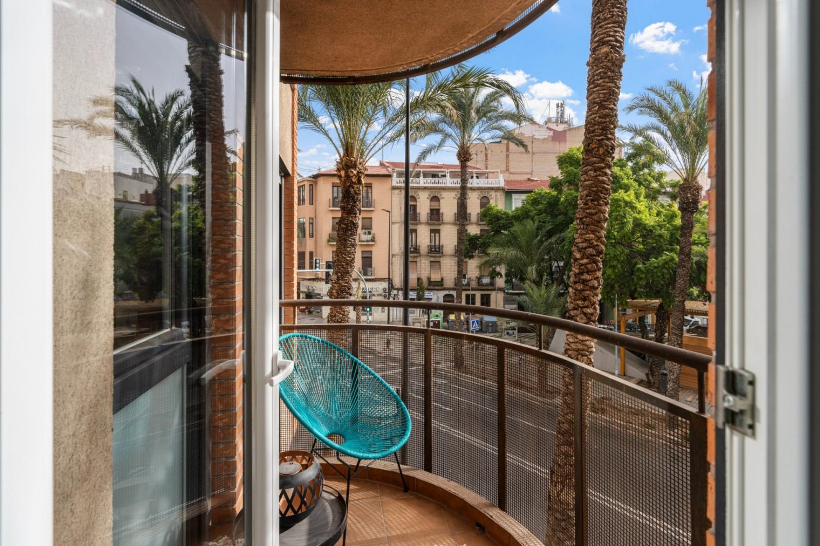 Apartment for Sale in Alicante