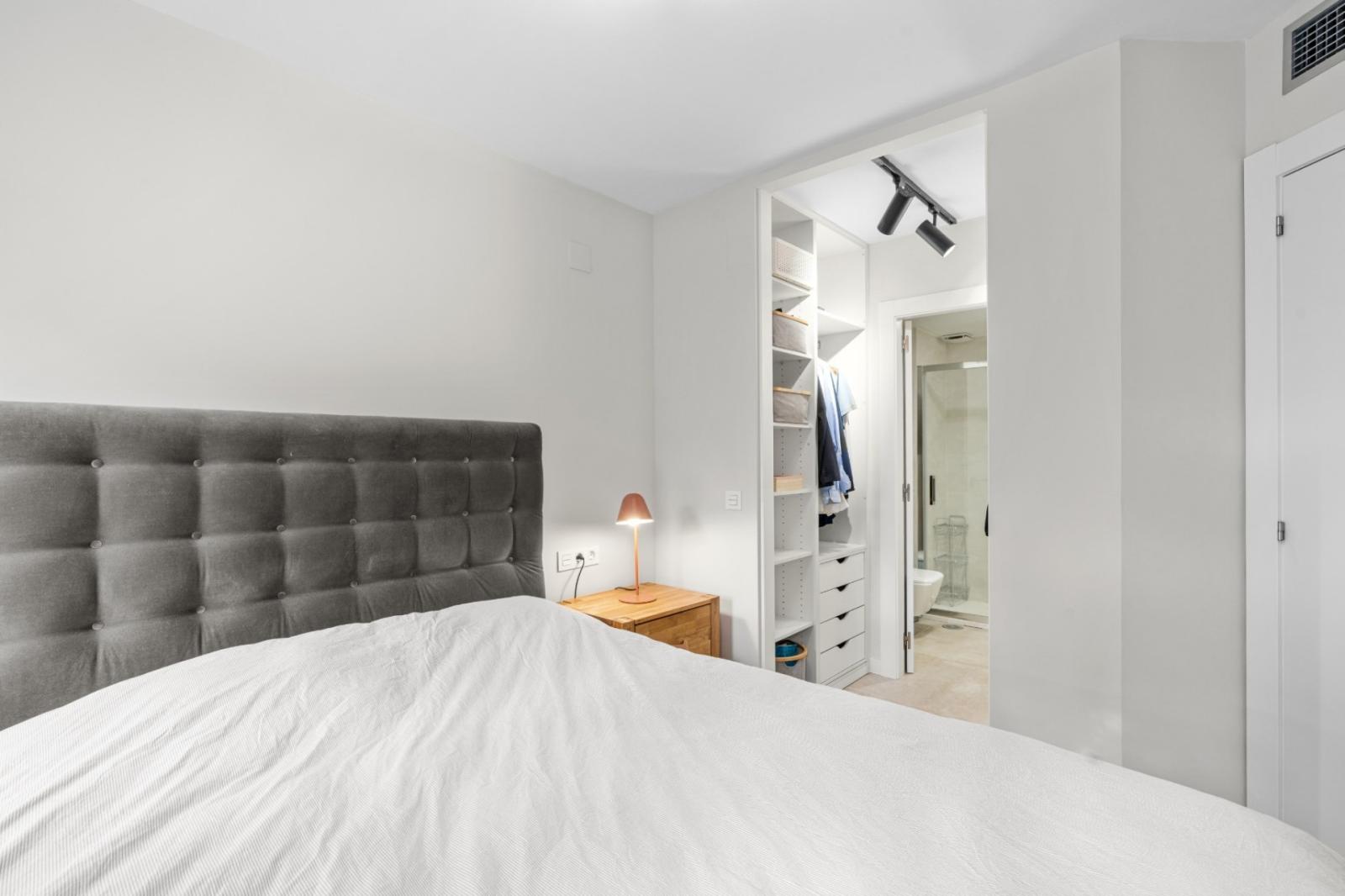 Apartment for Sale in Alicante