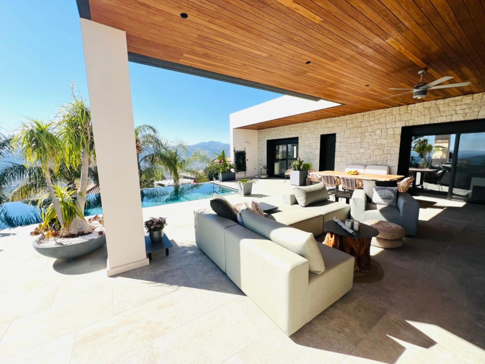 Villa for Sale in Dénia