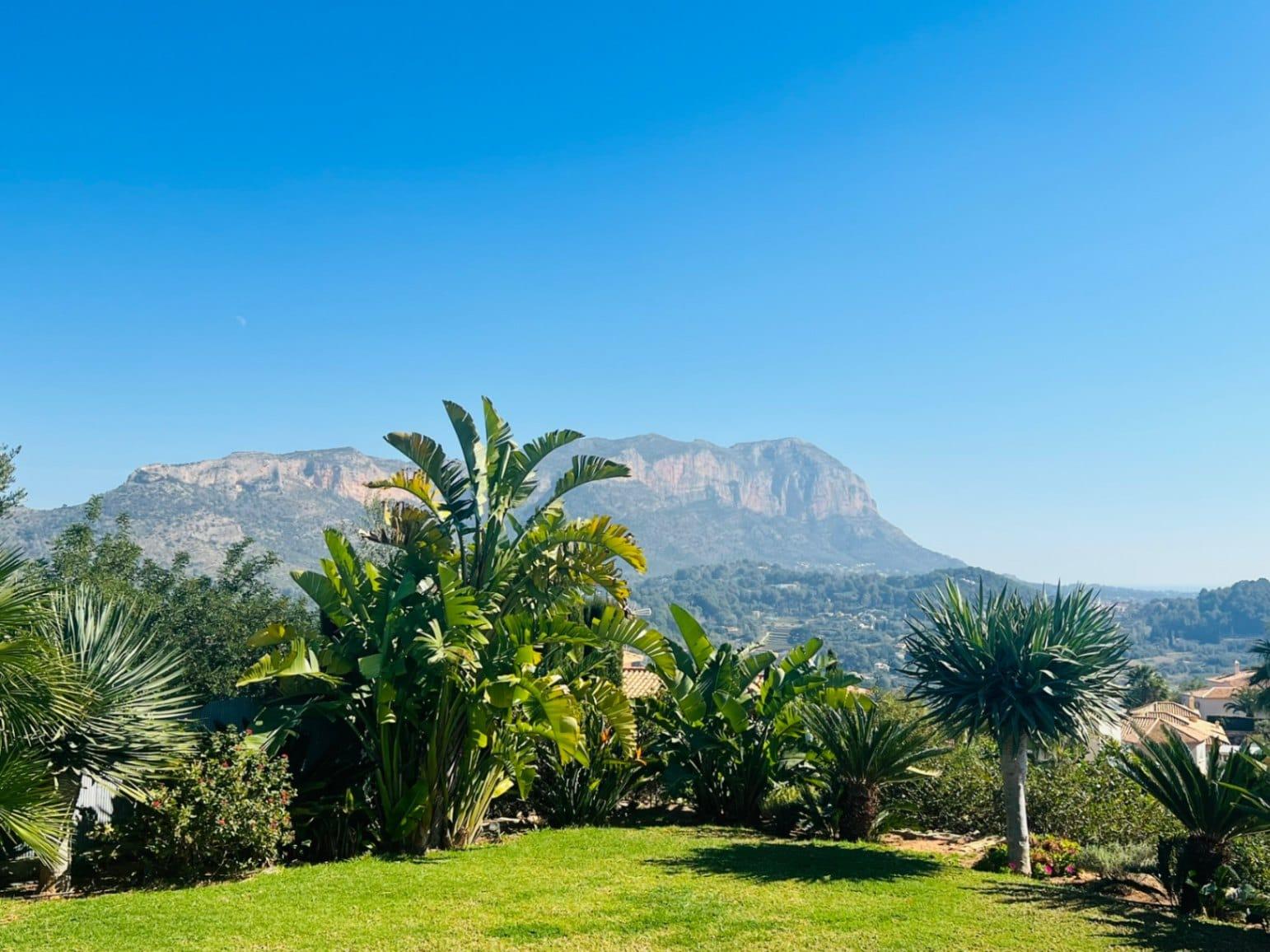 Villa for Sale in Dénia