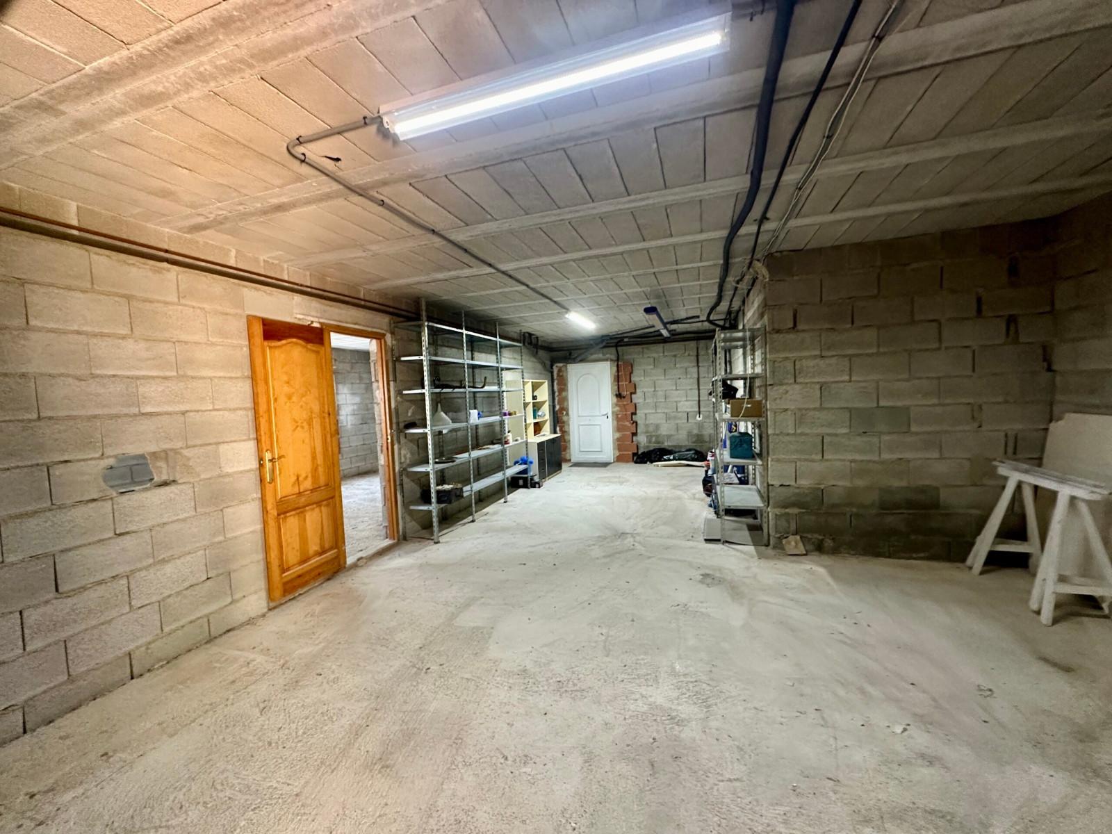 Villa en Venta en Pego