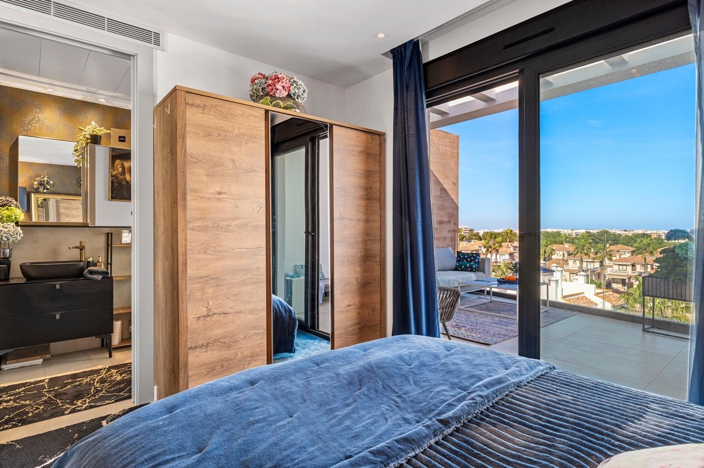 Penthouse for Sale in Orihuela