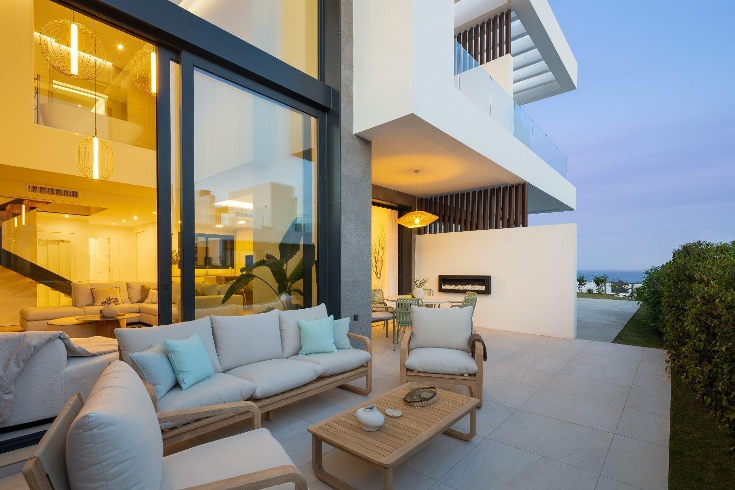 Semi-detached House for Sale in Marbella