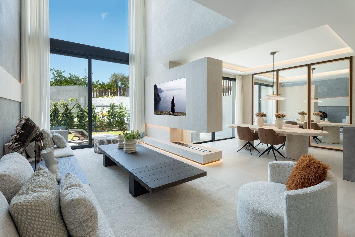 Semi-detached House for Sale in Marbella