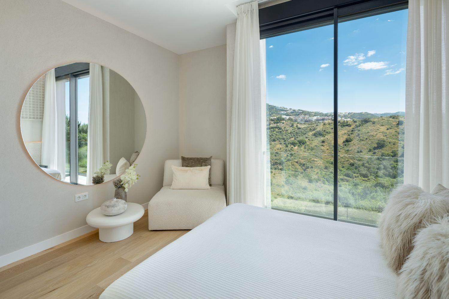 Semi-detached House for Sale in Marbella