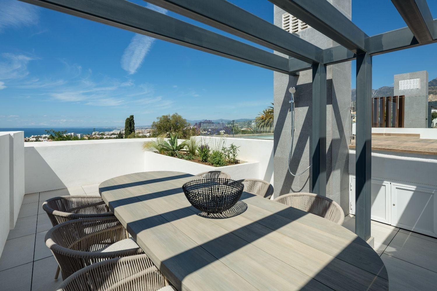 Semi-detached House for Sale in Marbella