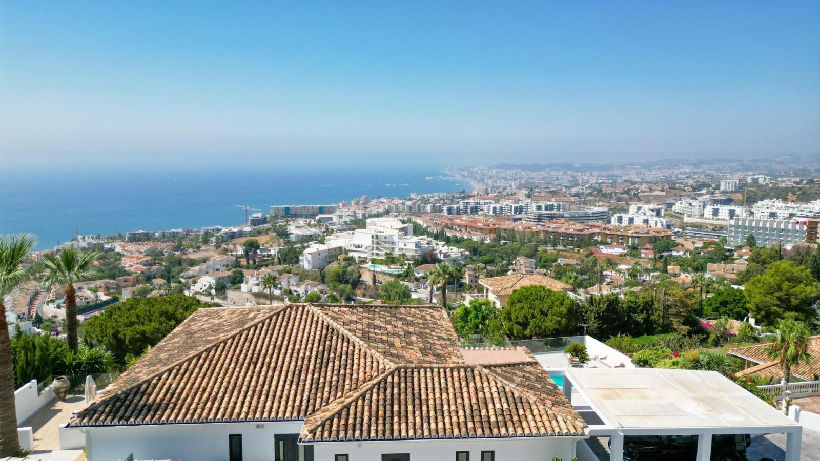 Villa for Sale in Benalmádena