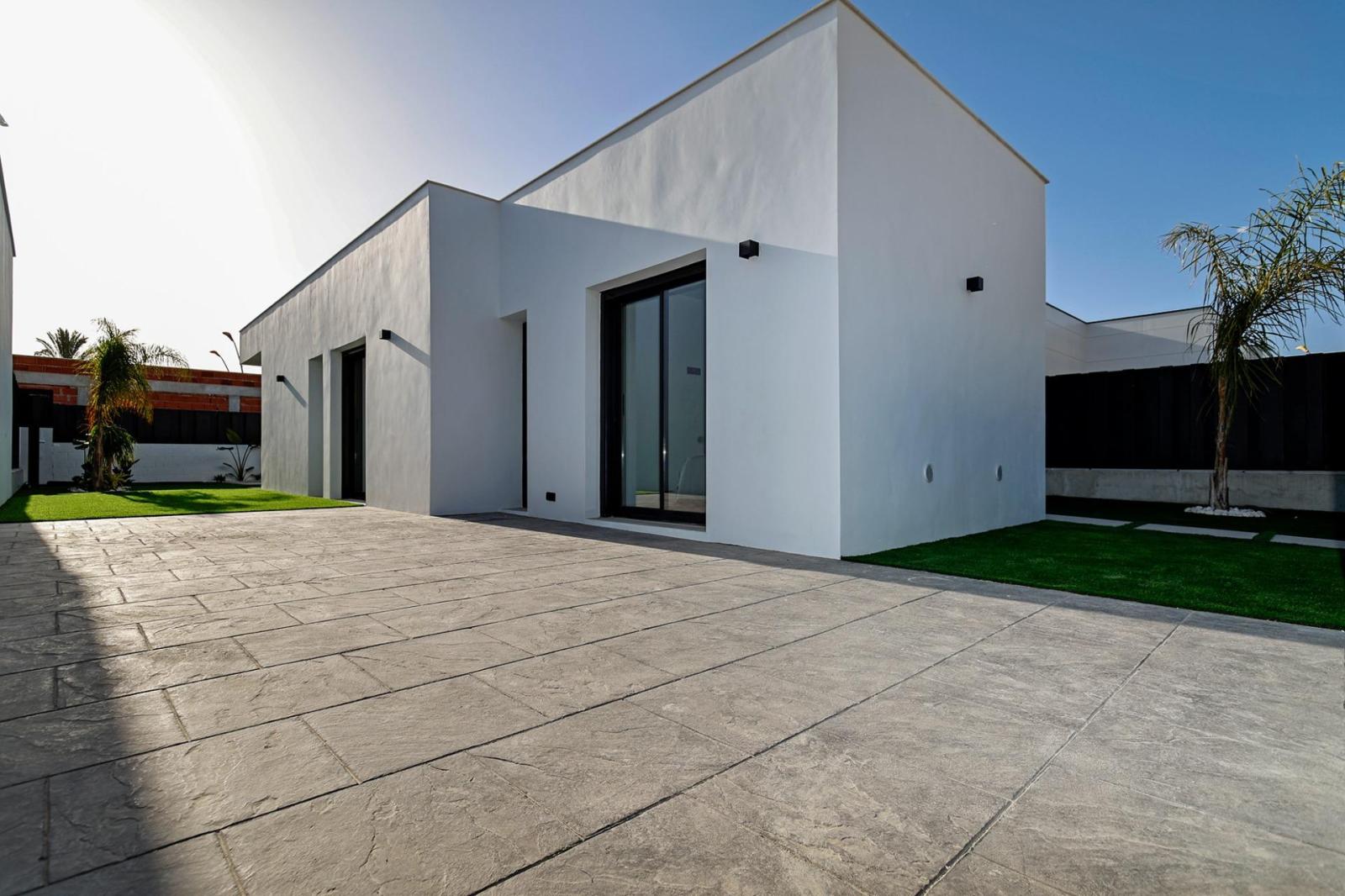 Villa for Sale in Molina de Segura