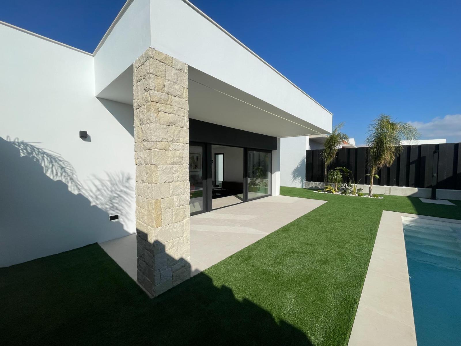 Villa for Sale in Molina de Segura