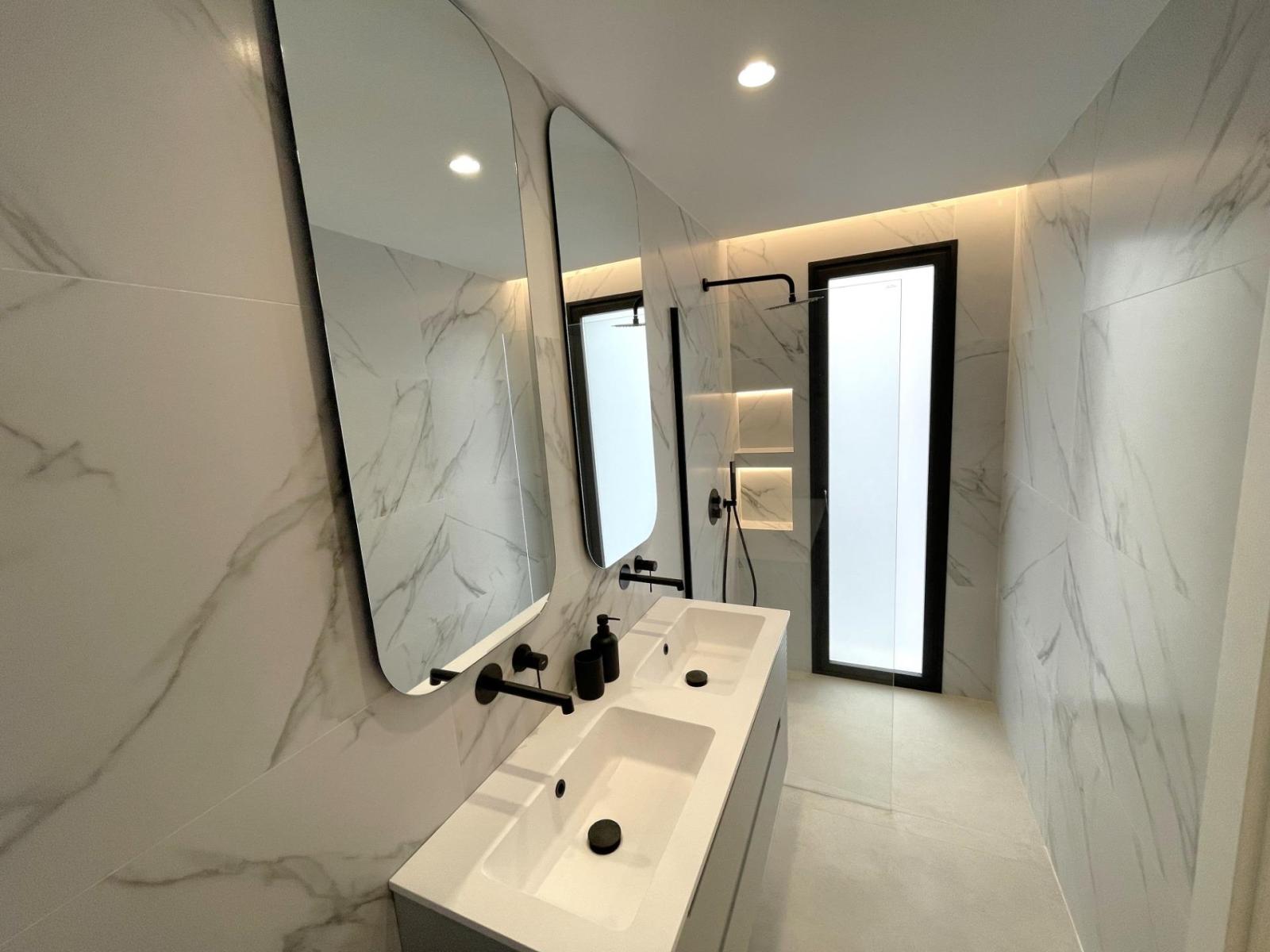 Villa for Sale in Molina de Segura