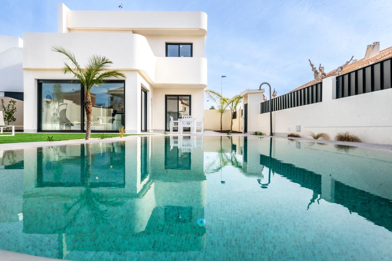 Villa for Sale in Torre-Pacheco