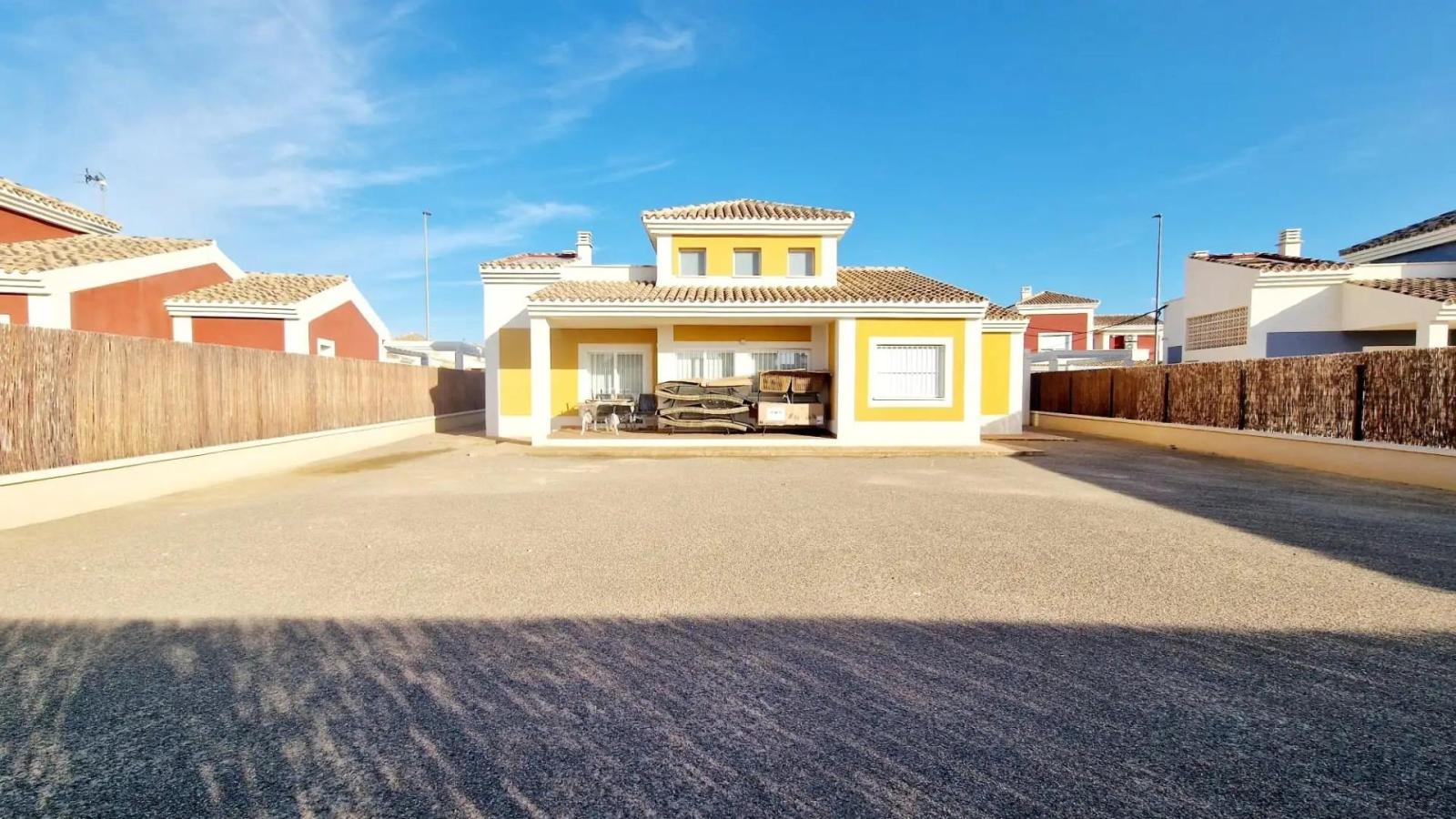 Villa for Sale in Lorca