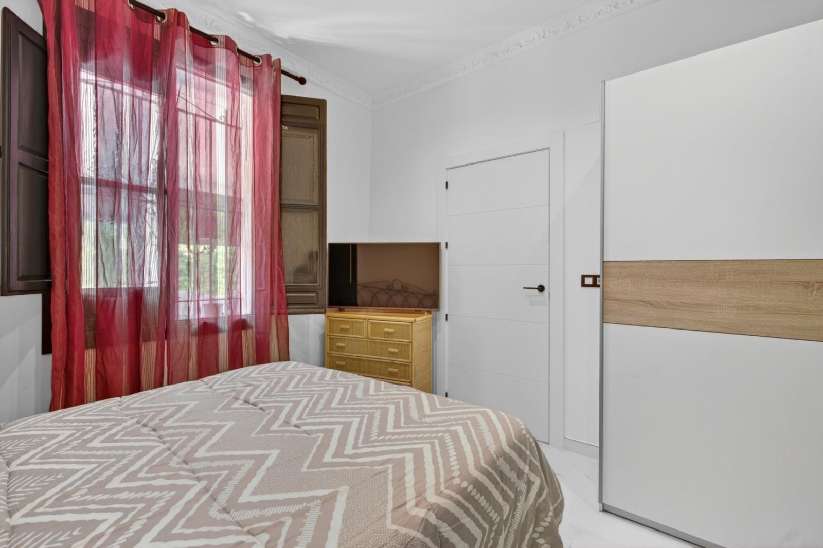 Villa for Sale in Elche