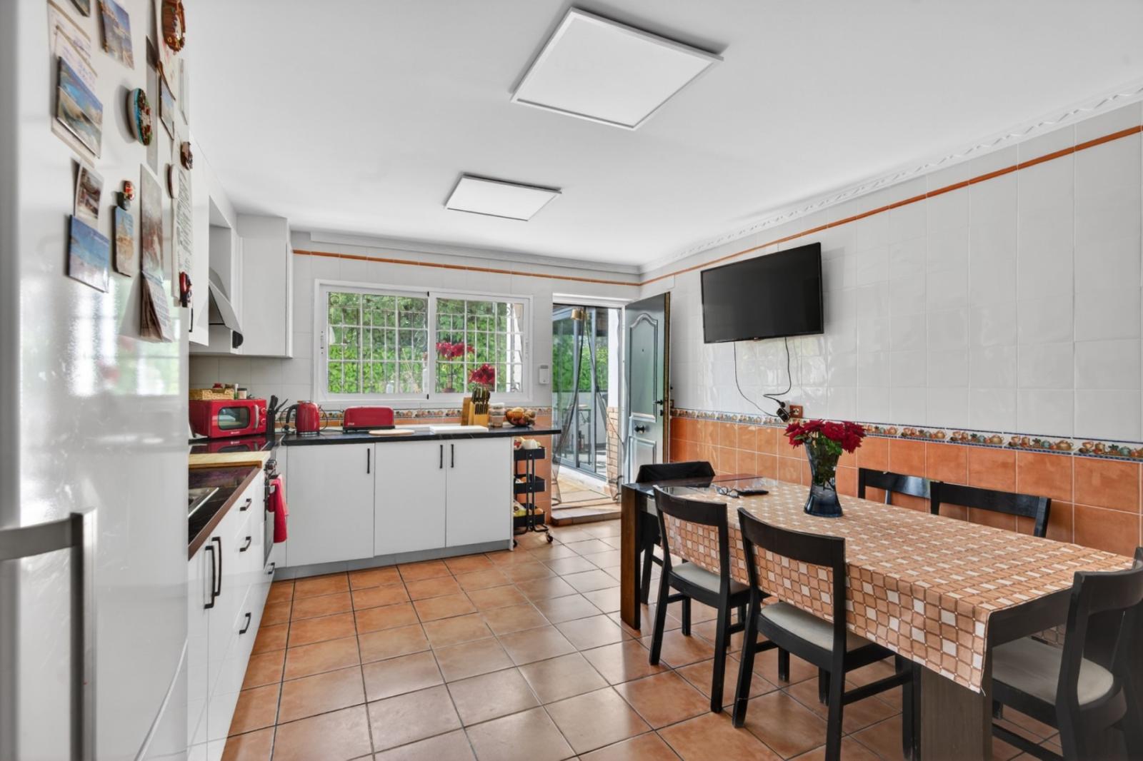 Villa for Sale in Elche