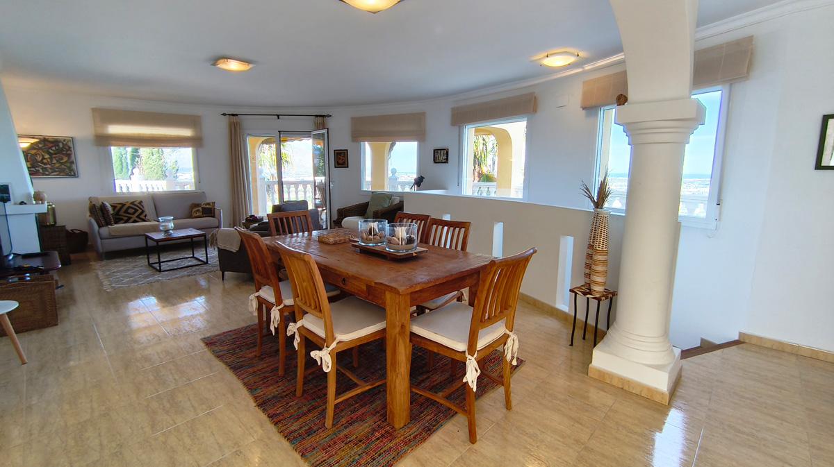 Villa en Venta en Dénia