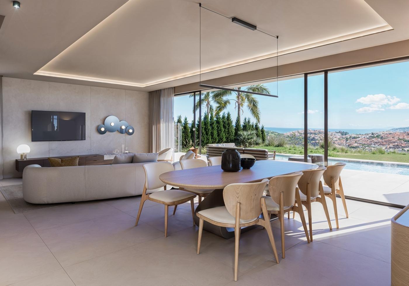 Villa for Sale in Casares