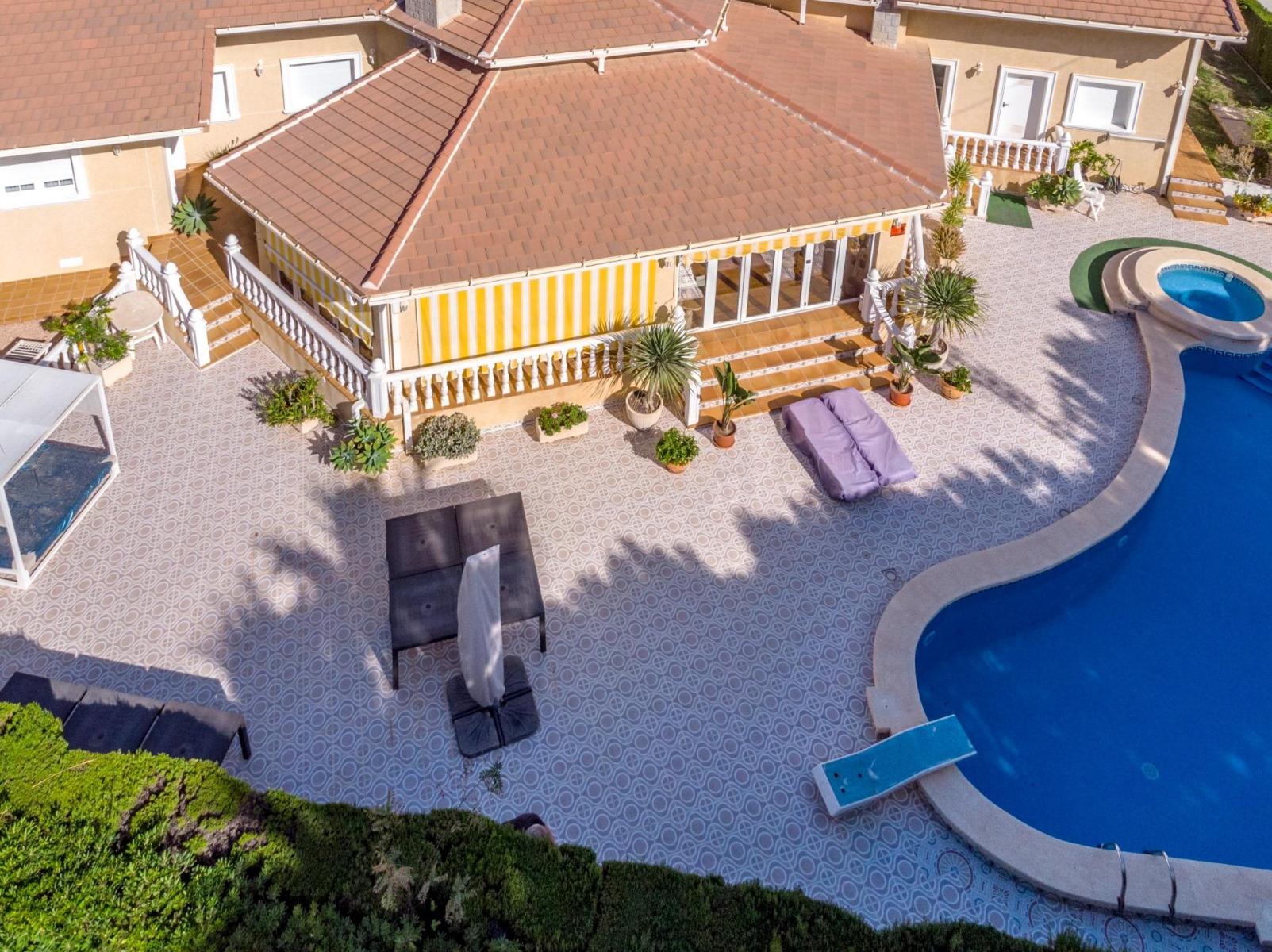 Villa en Venta en Orihuela