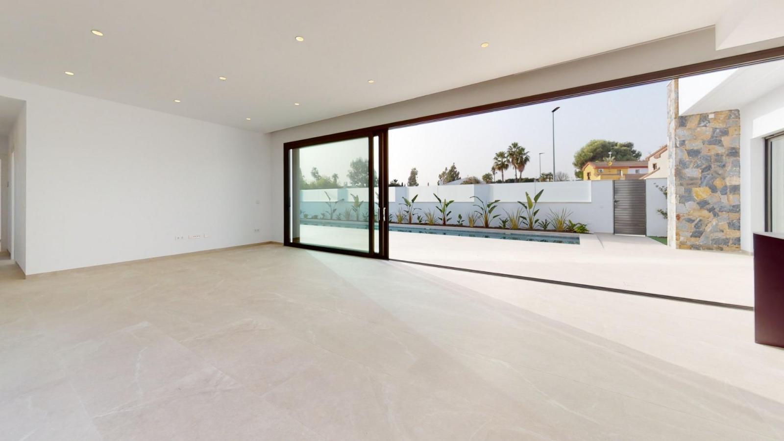 Villa for Sale in Los Alcázares