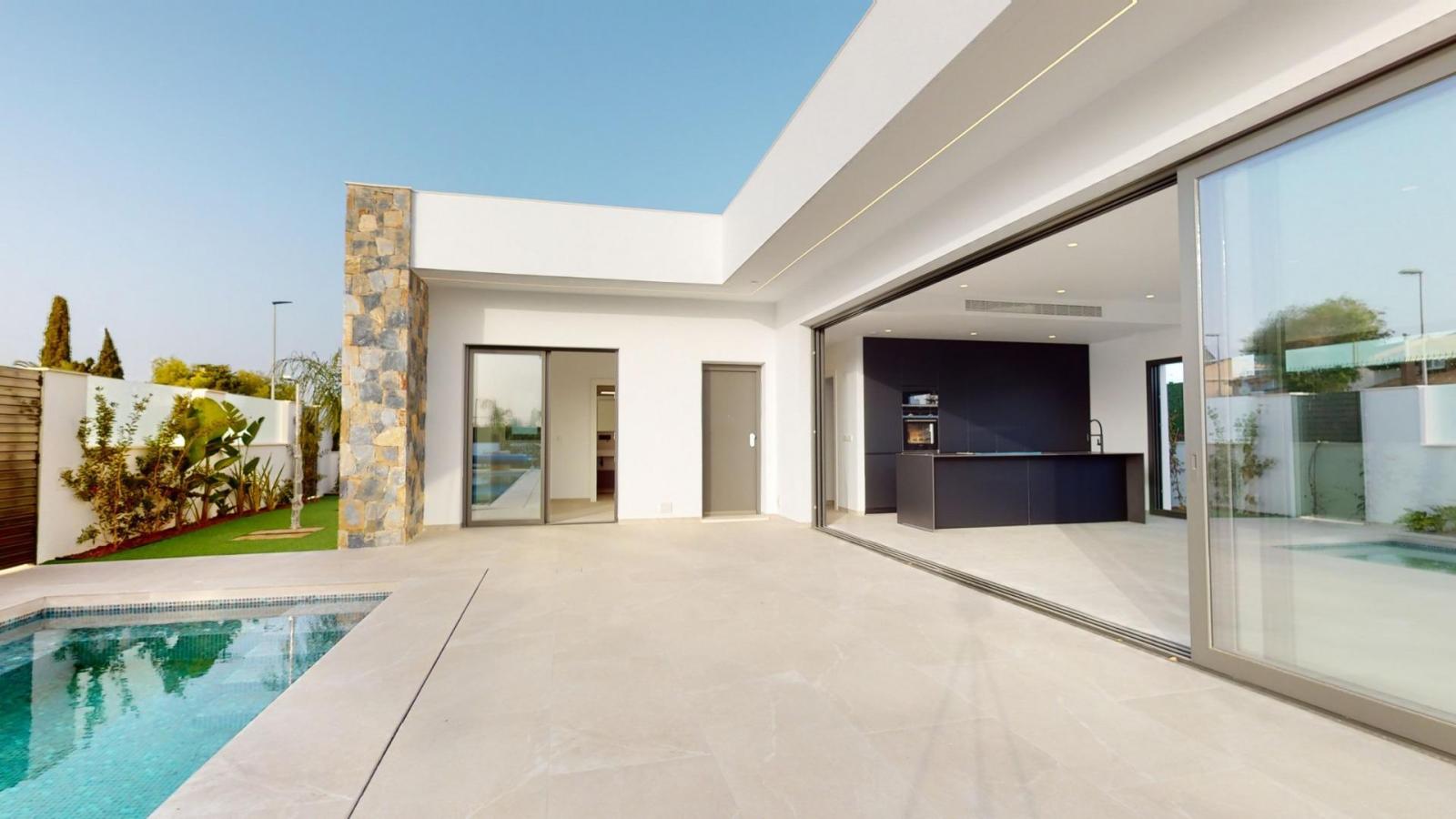Villa for Sale in Los Alcázares