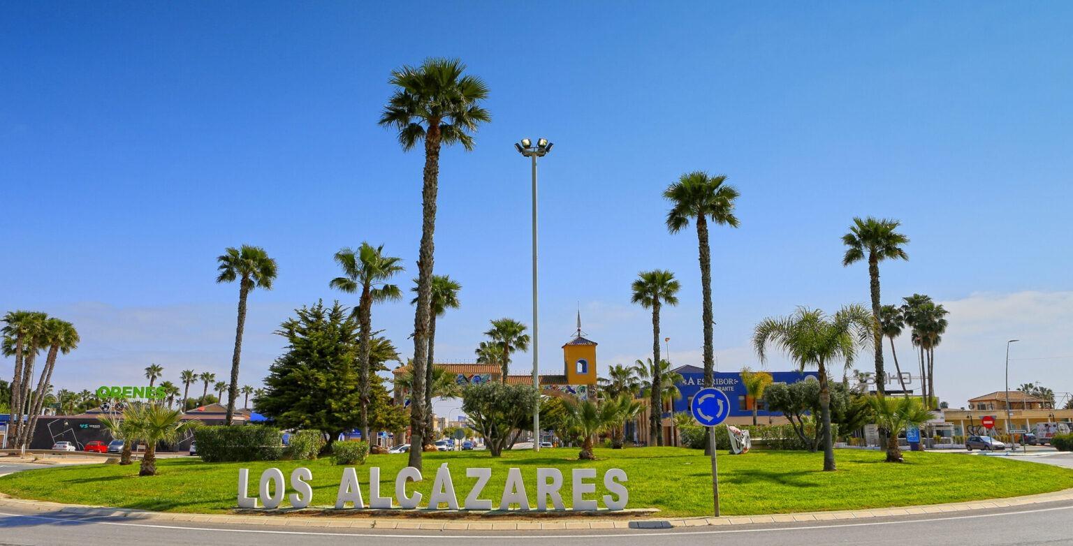 Villa for Sale in Los Alcázares