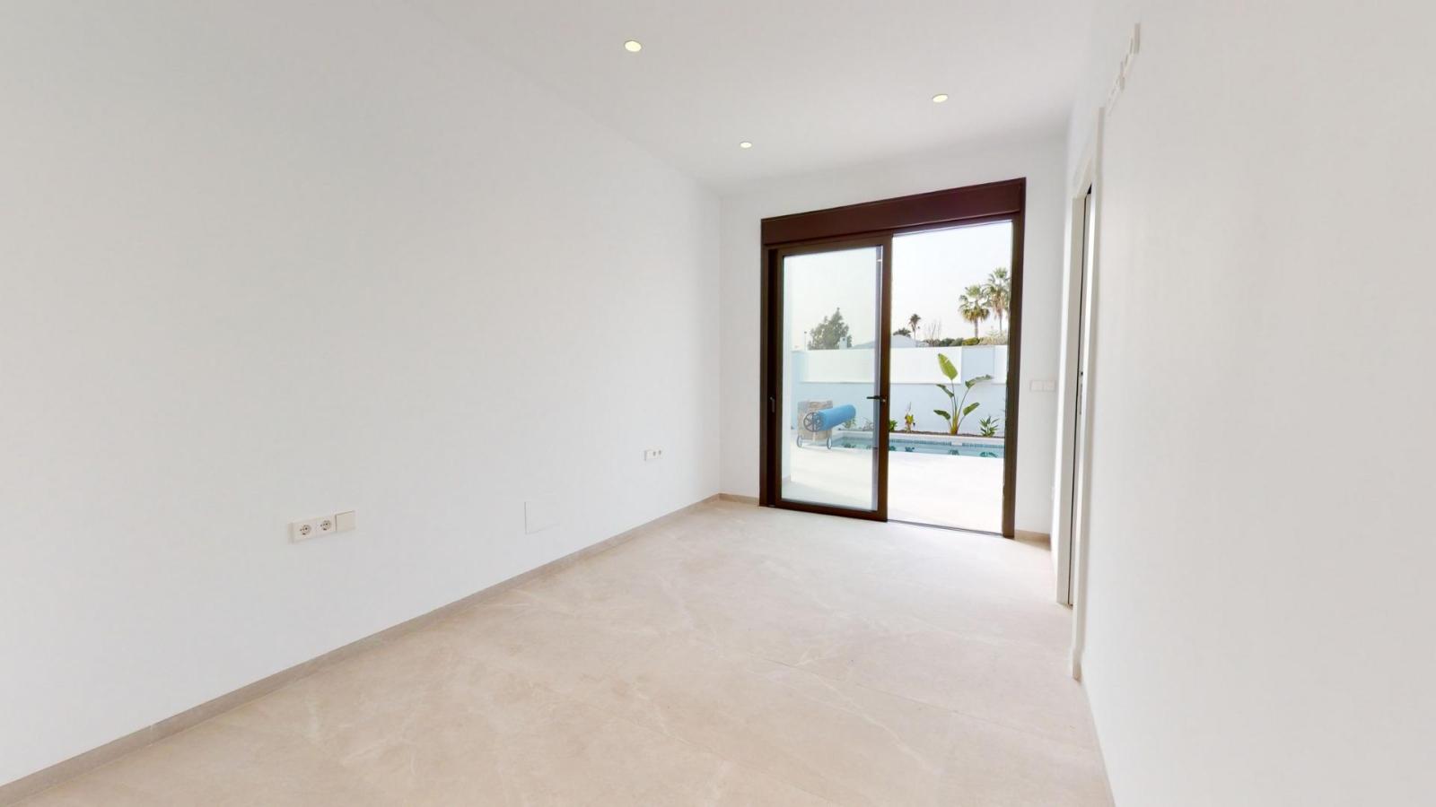 Villa for Sale in Los Alcázares