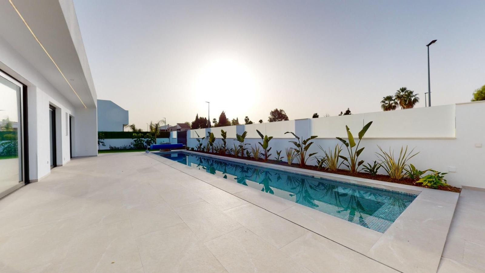 Villa for Sale in Los Alcázares