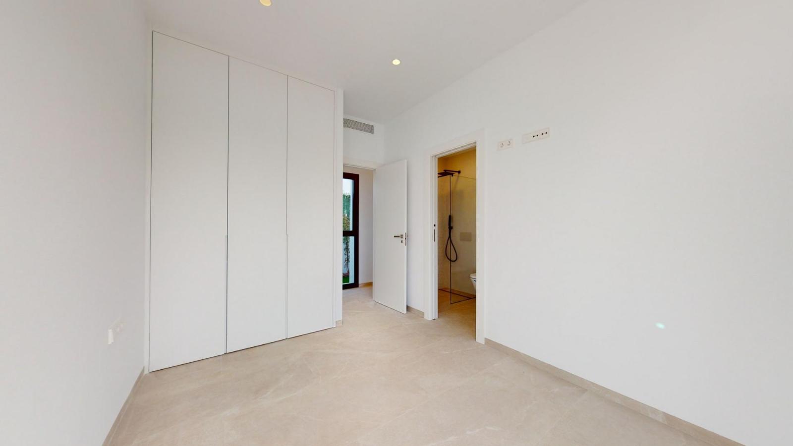Villa for Sale in Los Alcázares