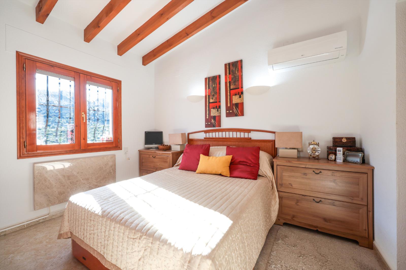 Villa en Venta en Pego