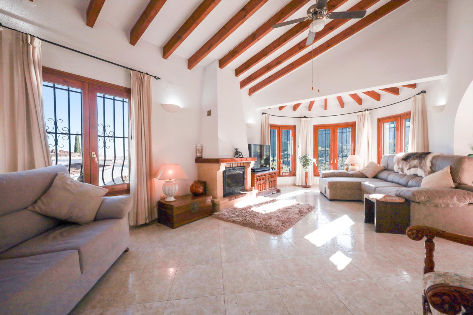 Villa en Venta en Pego