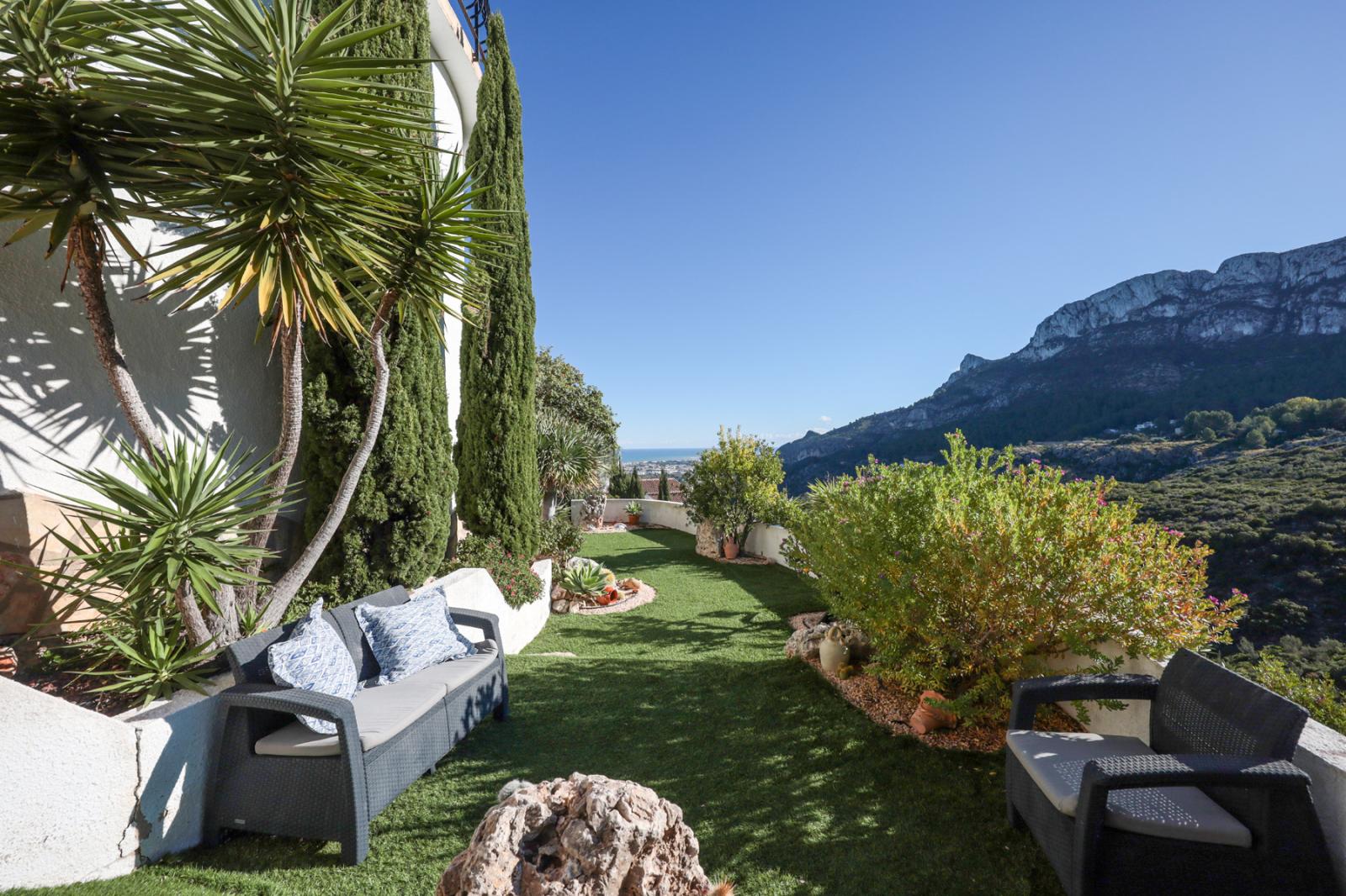 Villa en Venta en Pego