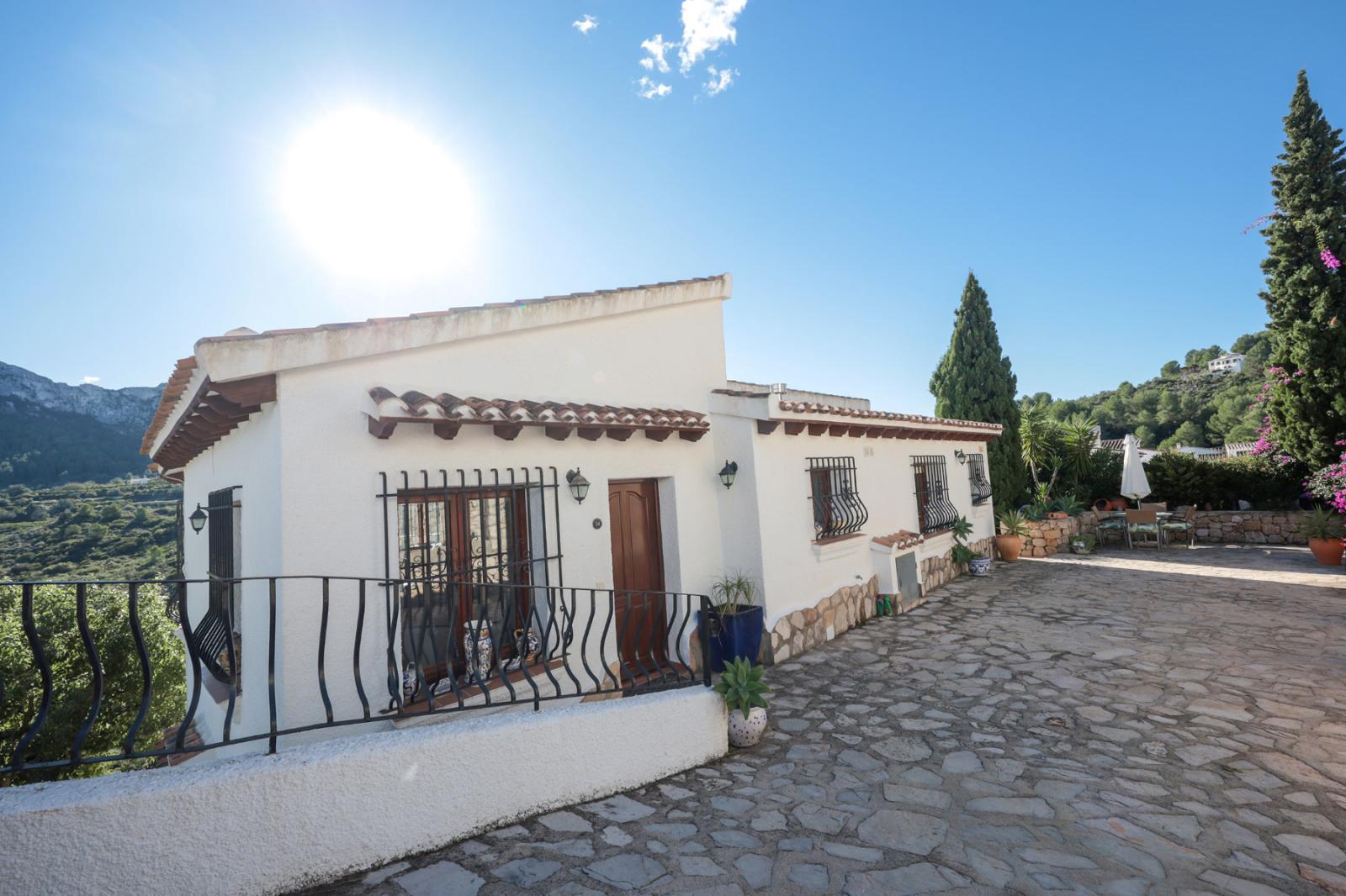 Villa en Venta en Pego