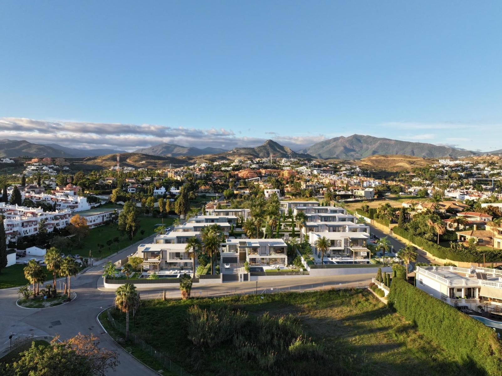 Villa for Sale in Estepona