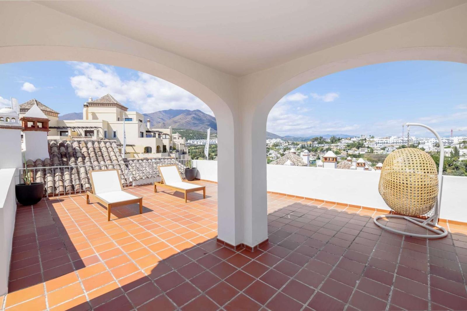 Semi-detached House for Sale in Estepona