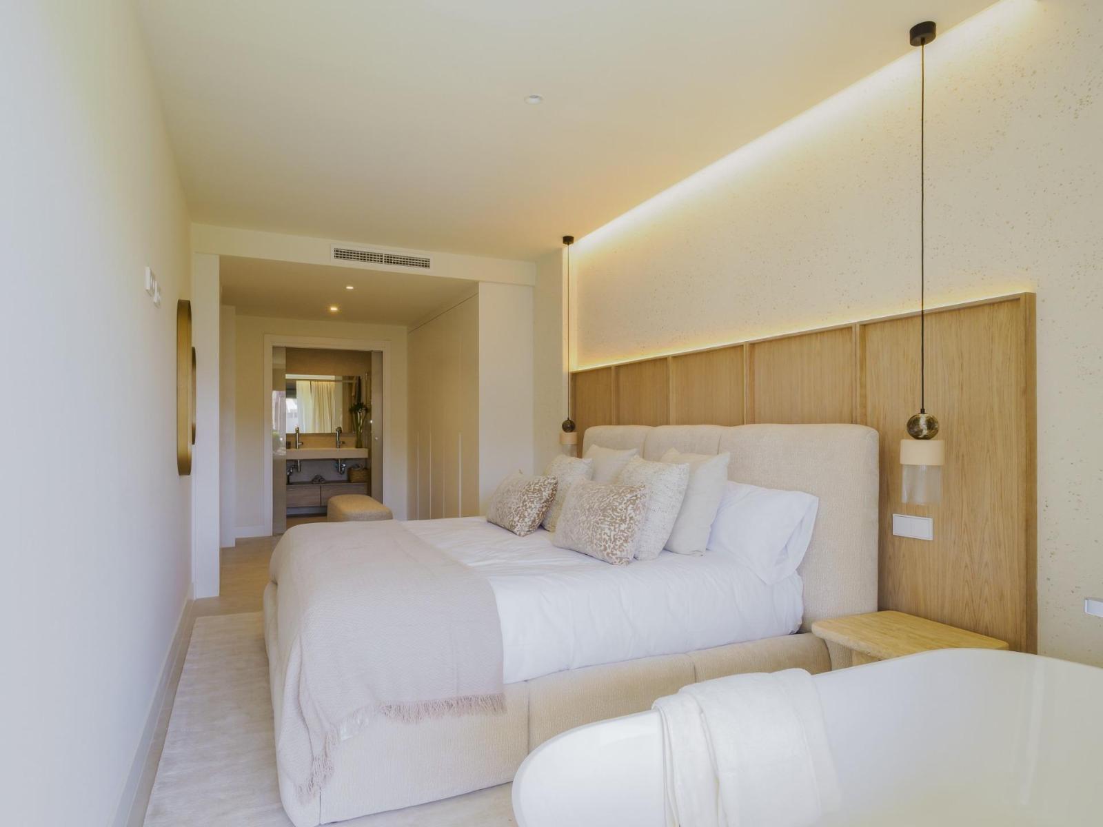 Semi-detached House for Sale in Fuengirola