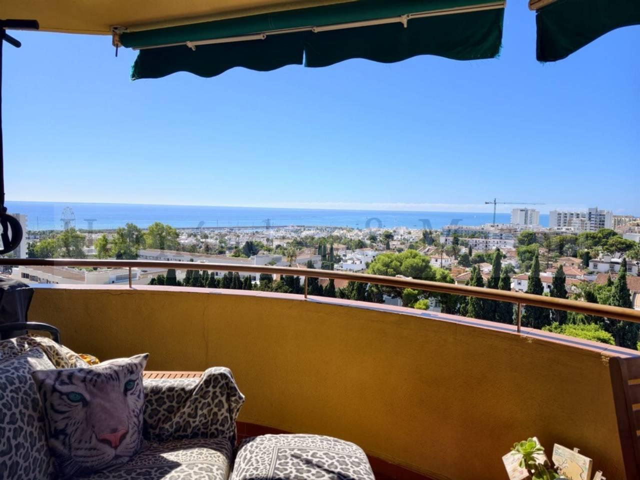 Flat for Sale in Torremolinos