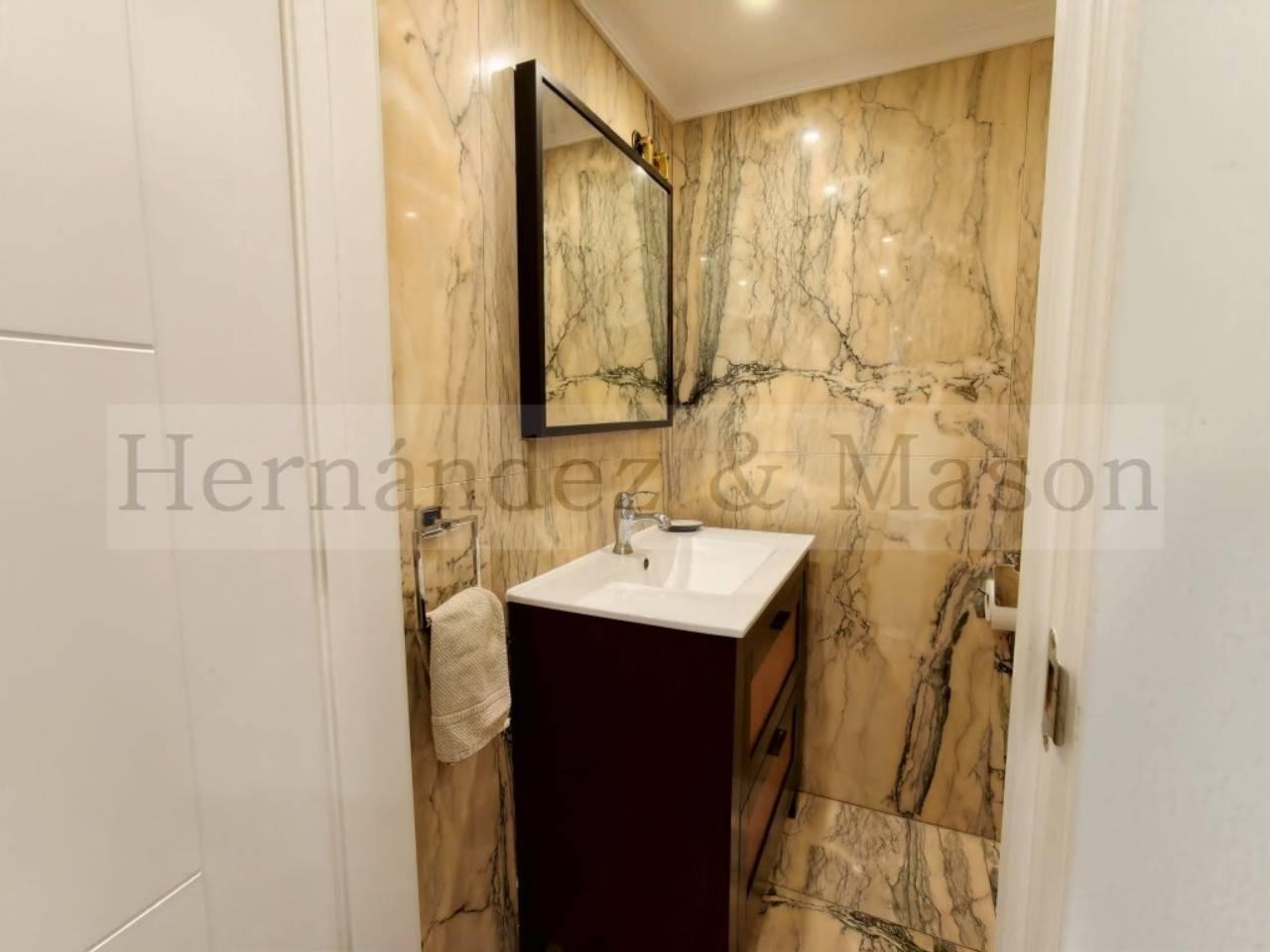 Penthouse for Sale in Benalmádena