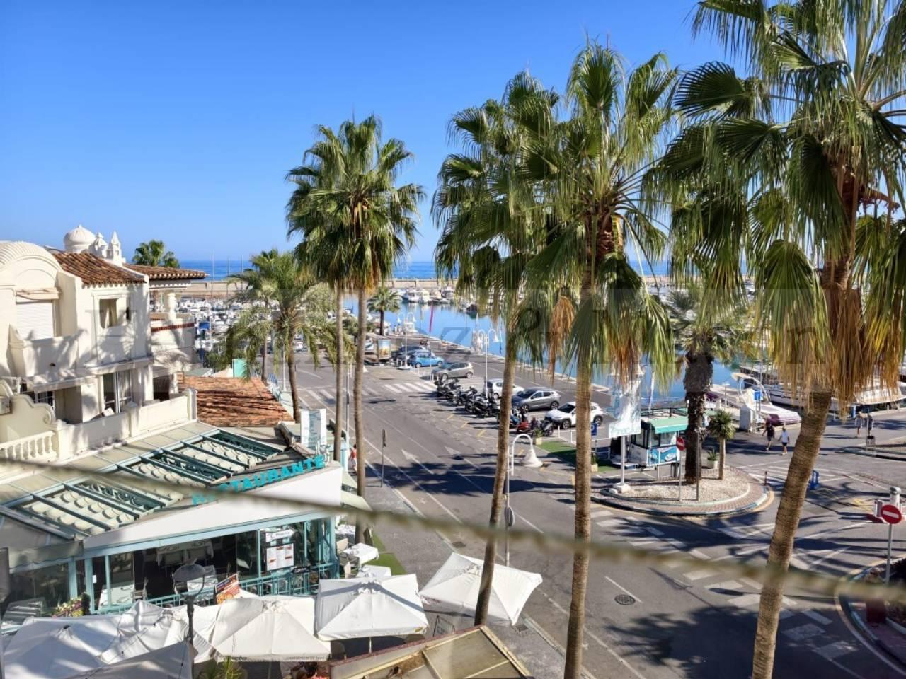 Penthouse for Sale in Benalmádena