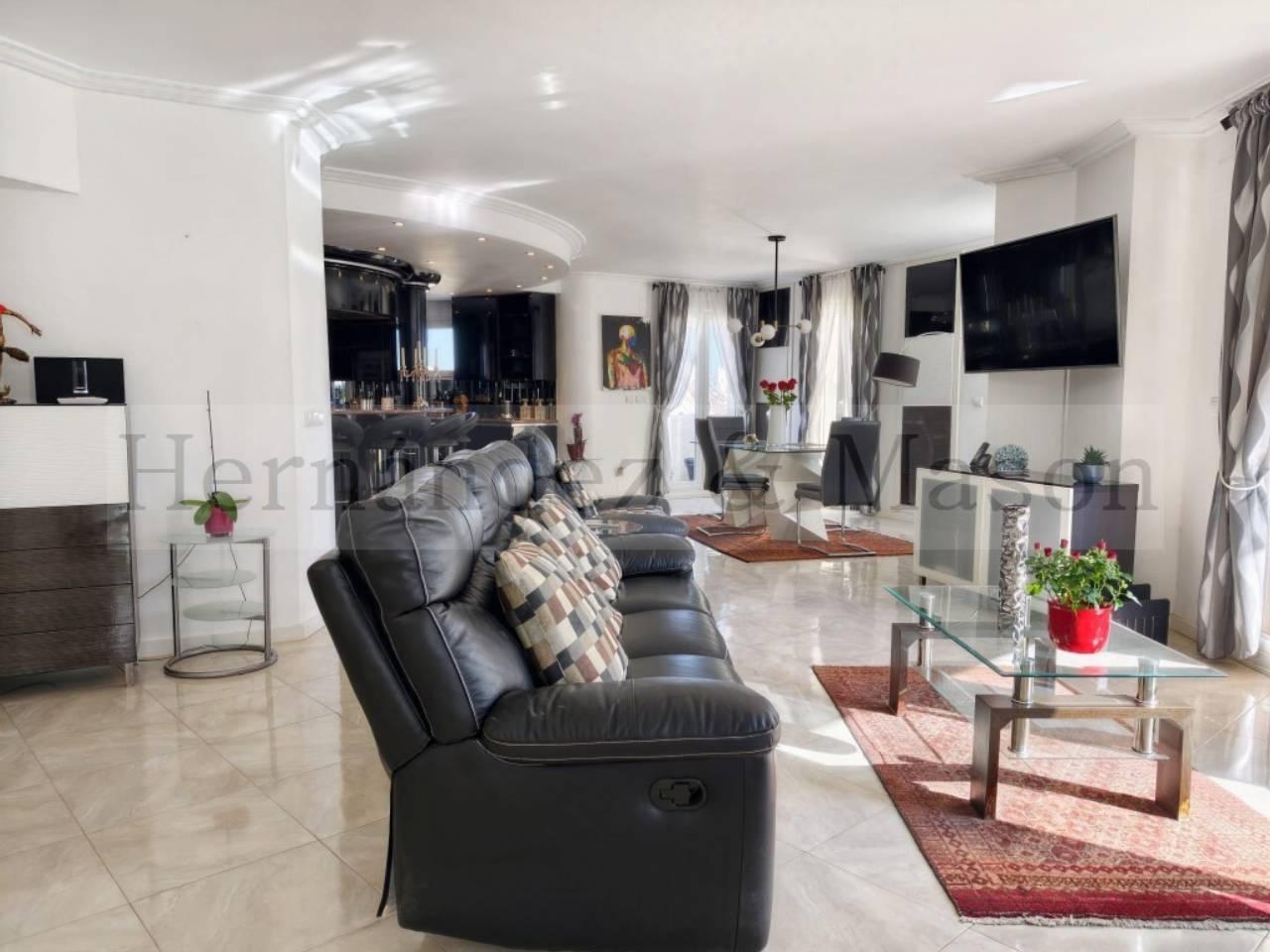 Penthouse for Sale in Benalmádena