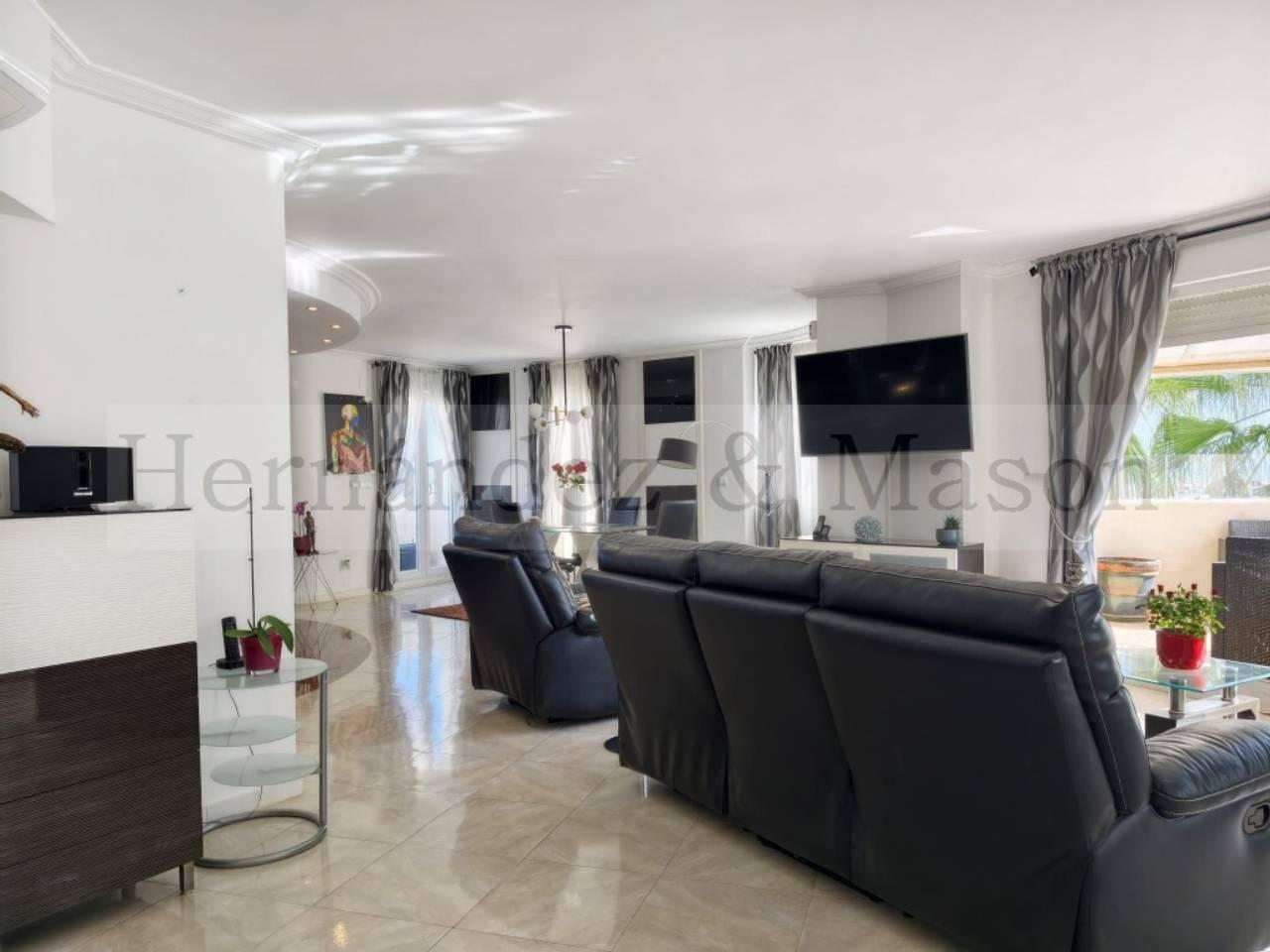 Penthouse for Sale in Benalmádena