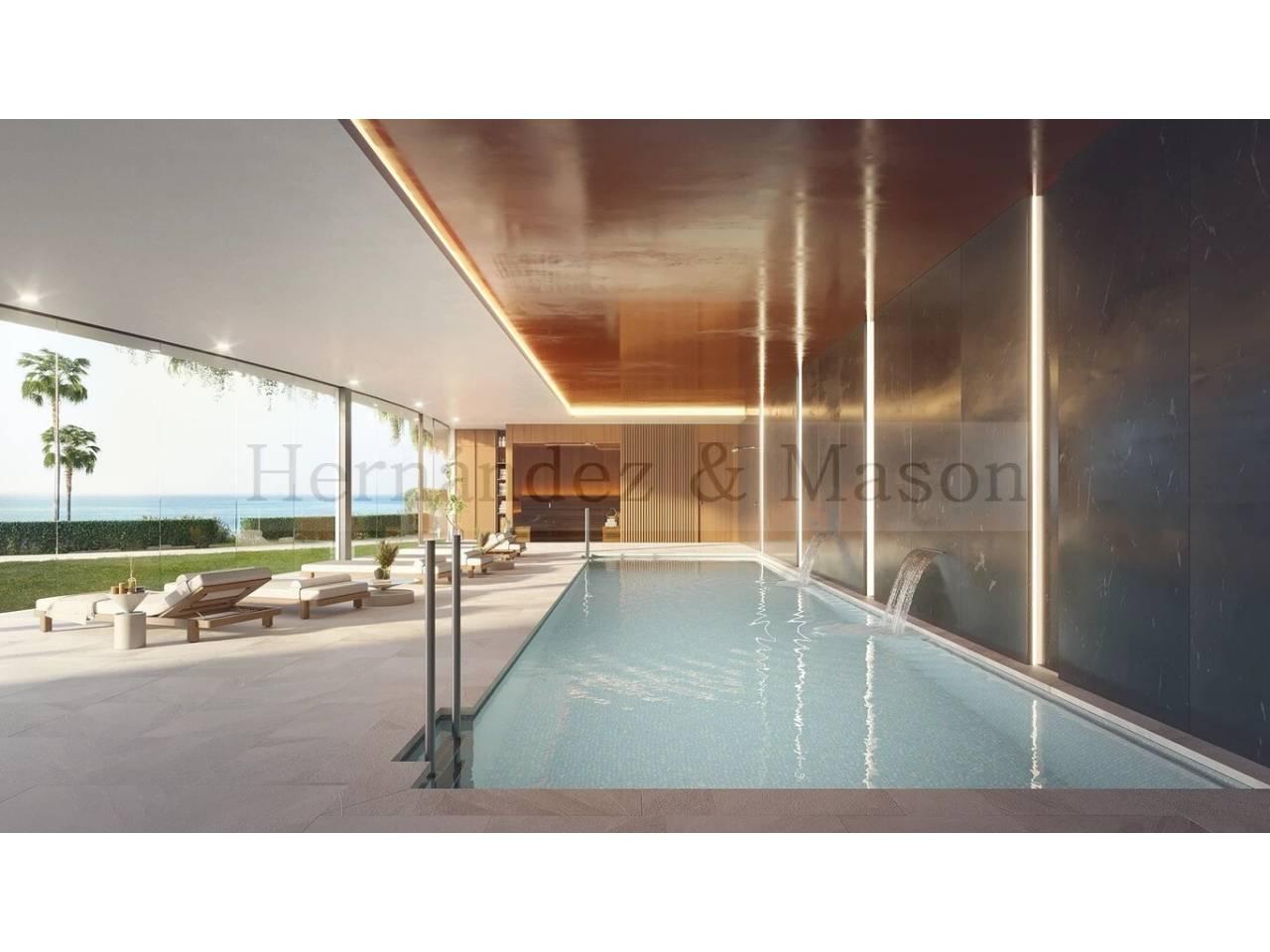 Flat for Sale in Benalmádena
