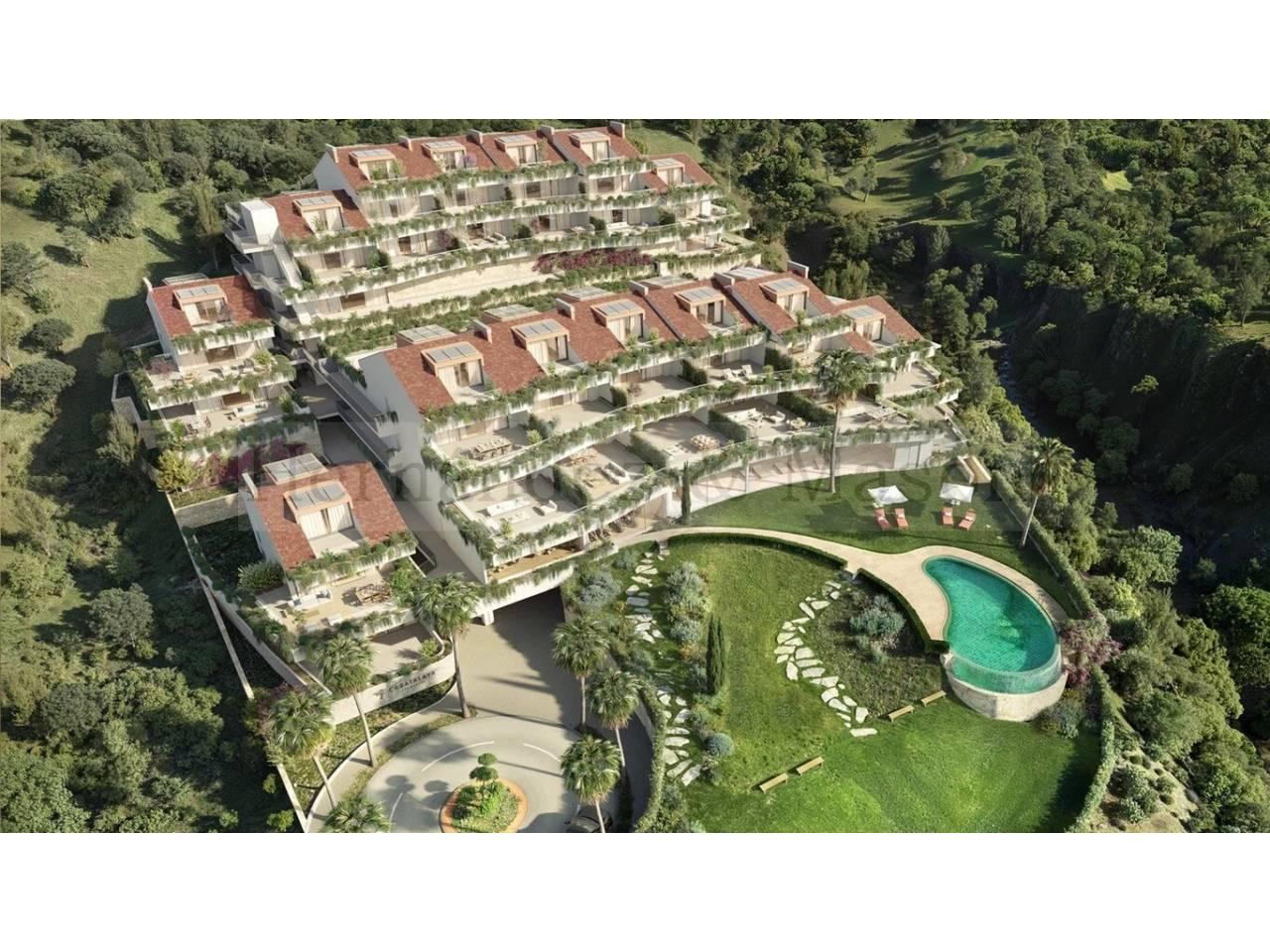 Flat for Sale in Benalmádena